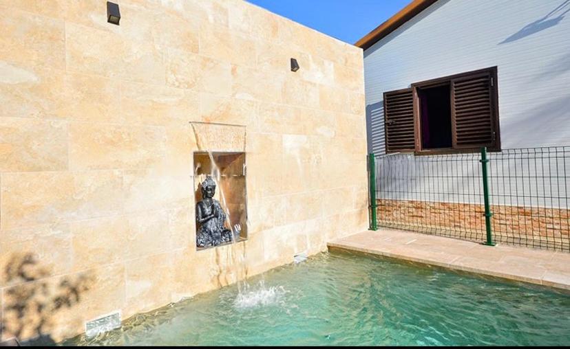 Con Encanto En Conil Solo Familias Y Parejas Holiday home *